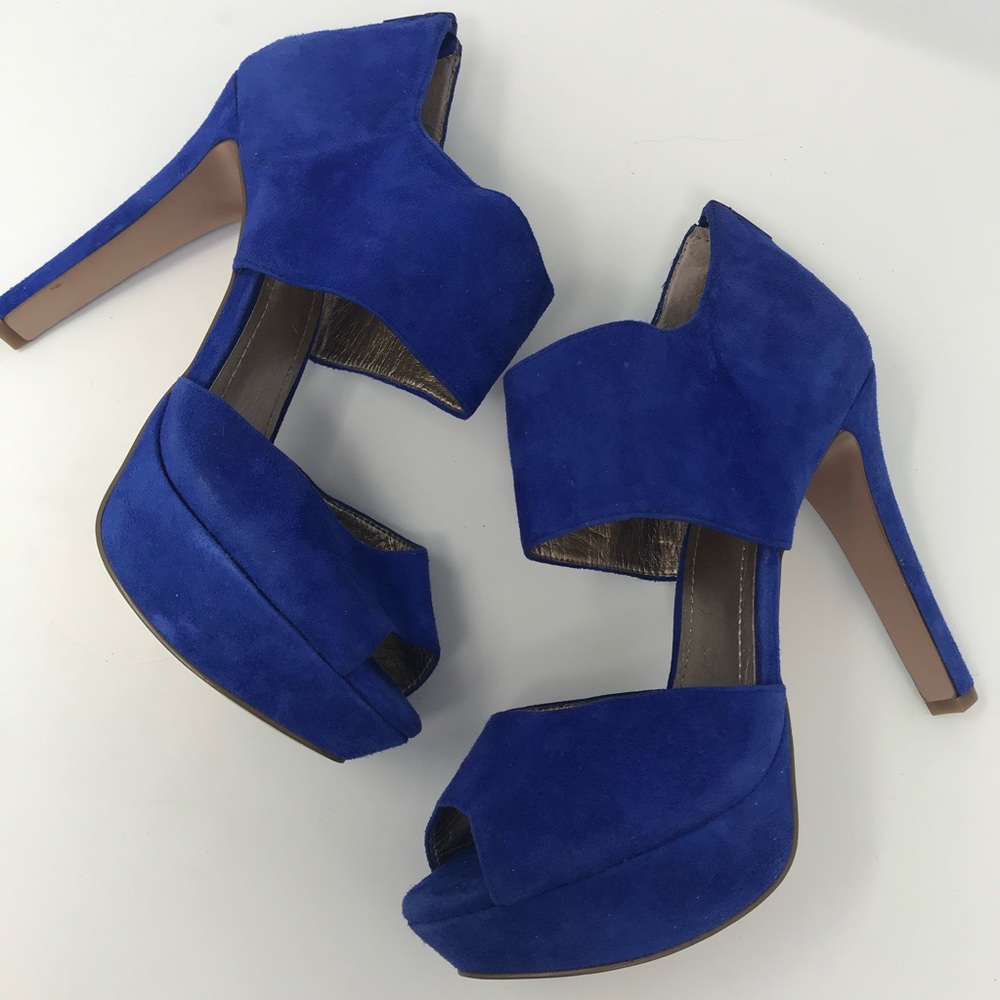 Vibrant Blue Suede Heels - Picture 7 of 8